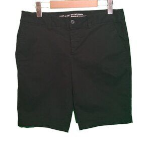 Gap Black Bermuda Shorts Size 4